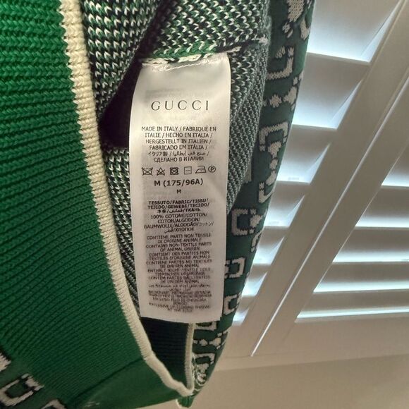 Brand new men’s size M Gucci Green Geometric Cardigan fits women’s Large to Xl - Picture 12 of 12